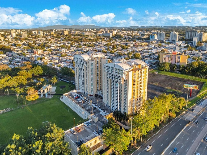 Mirador del Parque's strategic position provides convenient access to all four cardinal points of Puerto Rico