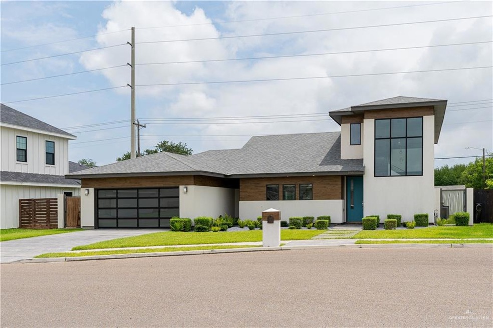 1818 Saint Claire Ave, Edinburg, TX 78539 - photo 1