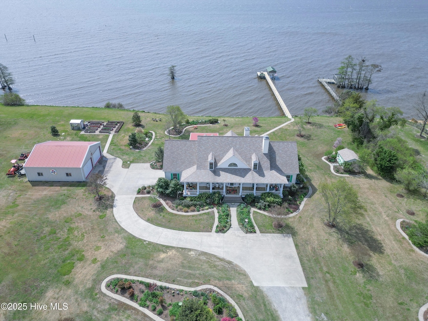 Sold $1,330,000 • Co-Listing Agent