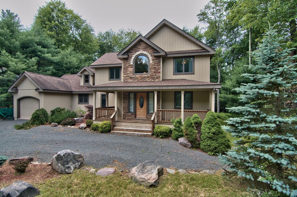 181 Long View Lane, Lake Naomi