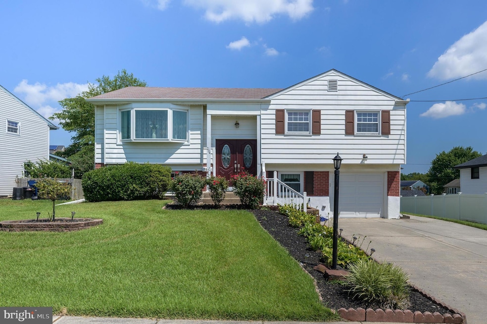 204 Pelham Rd S, Voorhees, NJ 08043 - photo 1