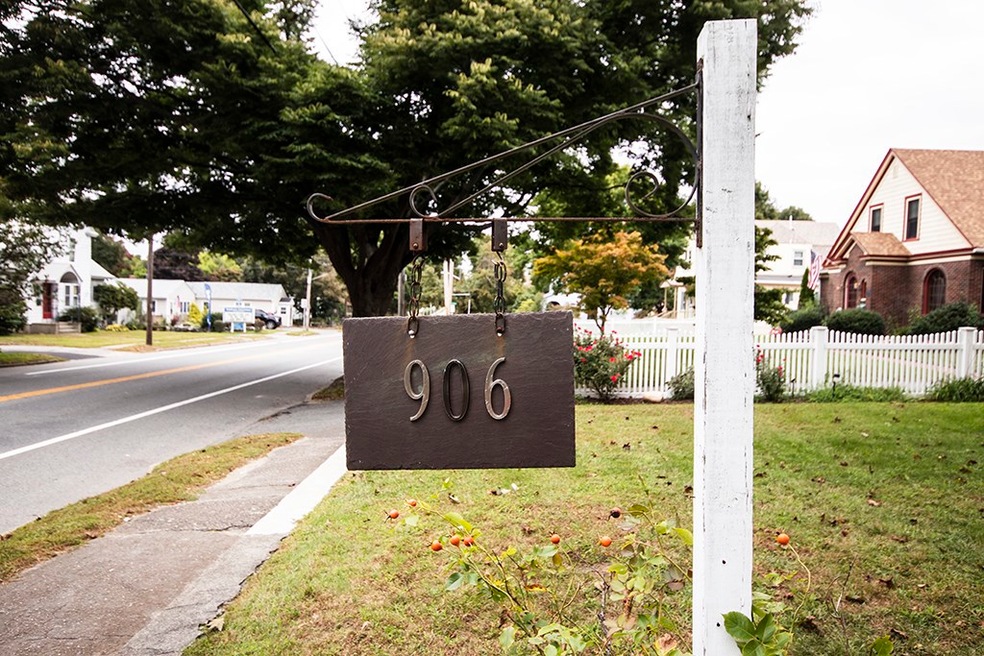 906 Main St, Warren, RI 02885 - photo 1