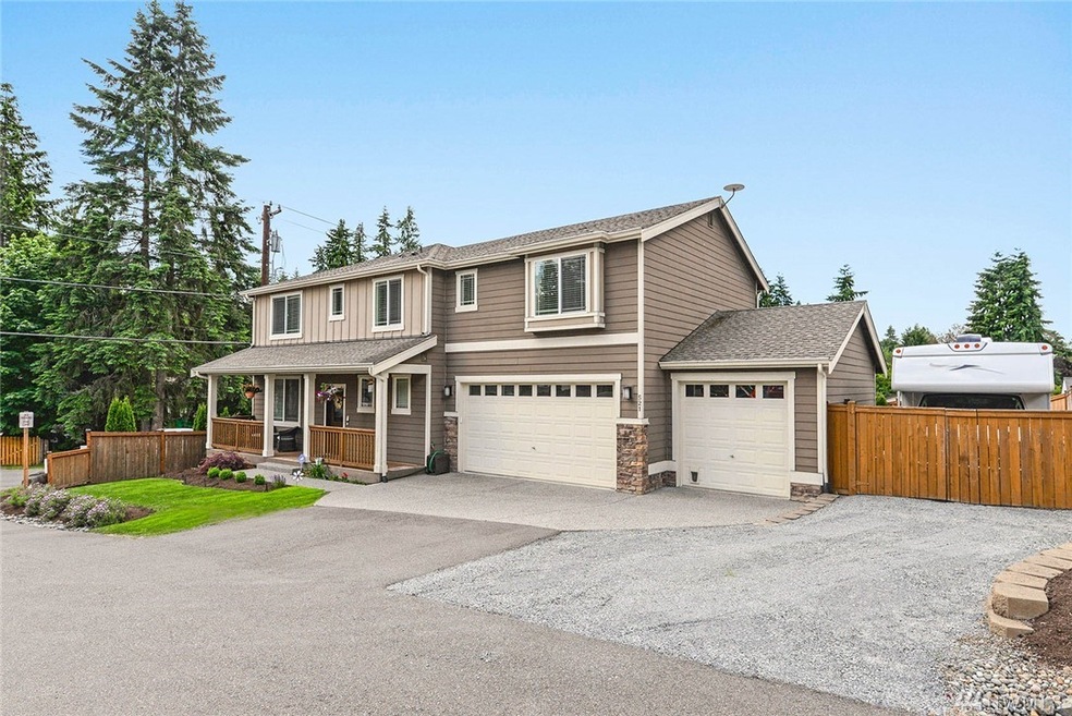 521 218th St SW, Bothell, WA 98021 - photo 1