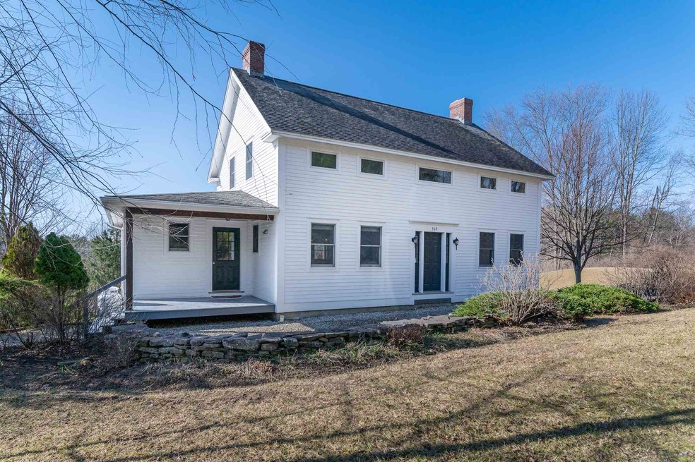 369 Daniels Rd, Shaftsbury, VT 05262 - photo 1