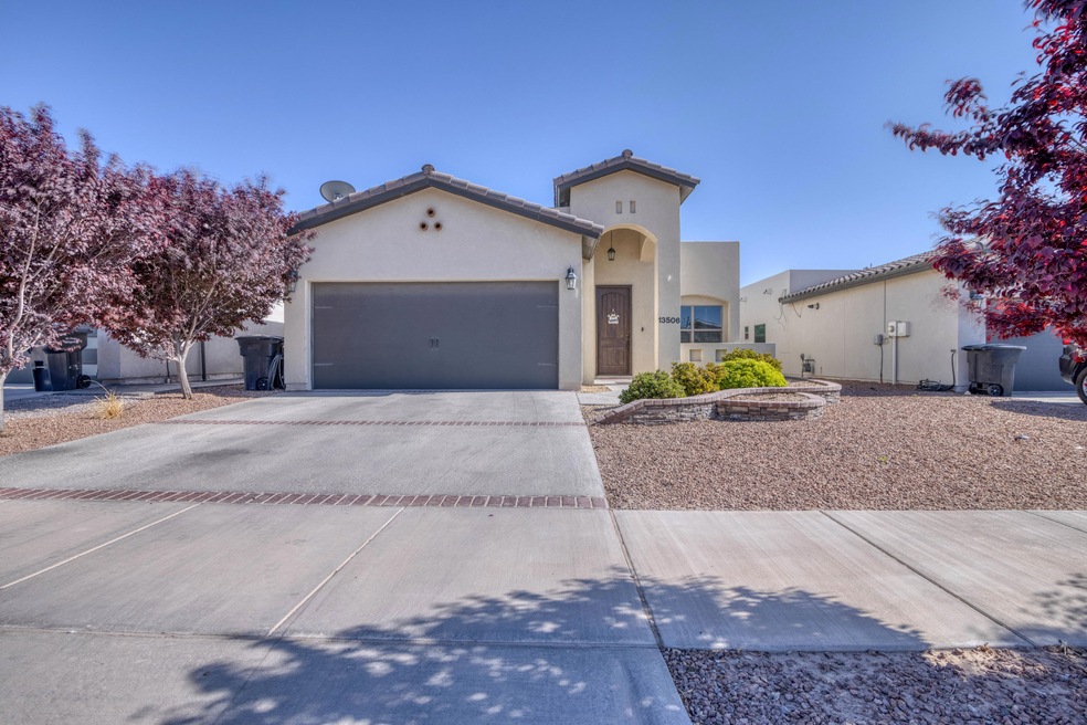 13506 Halifax St, Horizon City, TX 79928 - photo 1