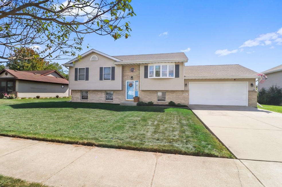 6125 W 136th Ave, Cedar Lake, IN 46303 - photo 1