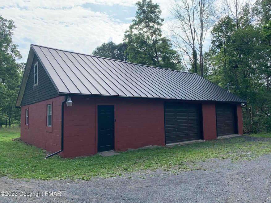 194 Doll Rd, Stroudsburg, PA 18360 - photo 1