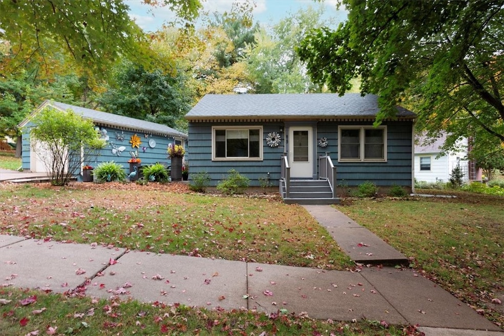 Under Contract $229,900 • Co-Listing Agent