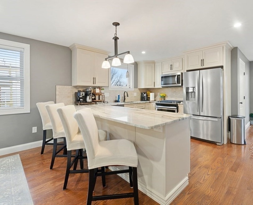 Sold $690,000 • Co-Listing Agent