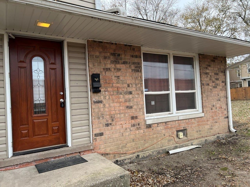 1106 Williamsburg Rd unit 1, Country Club Hills, IL 60478 - photo 1