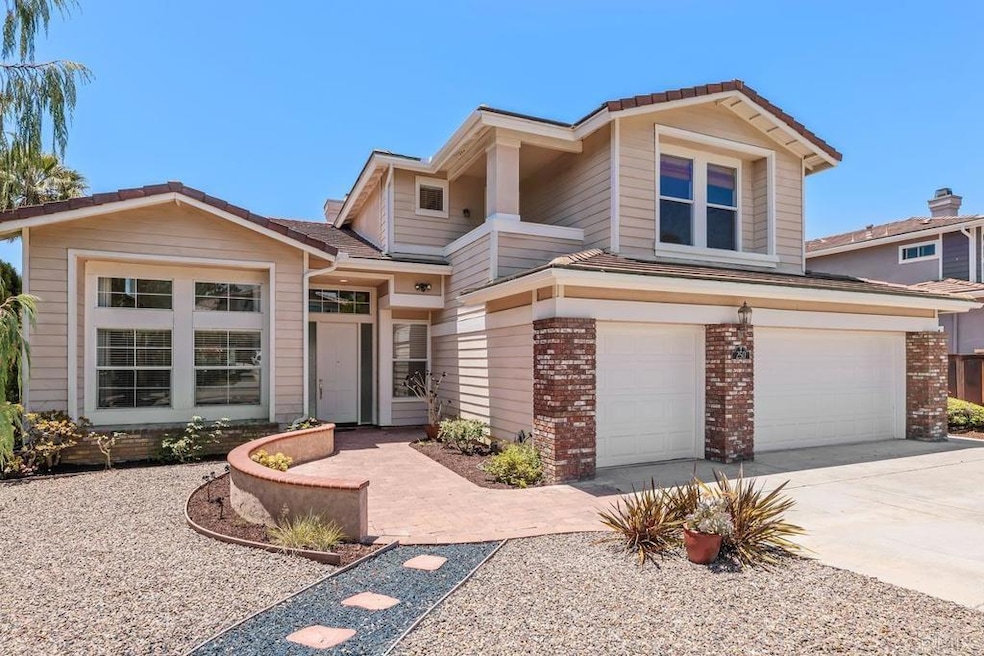 Sold $2,200,000 • Co-Listing Agent