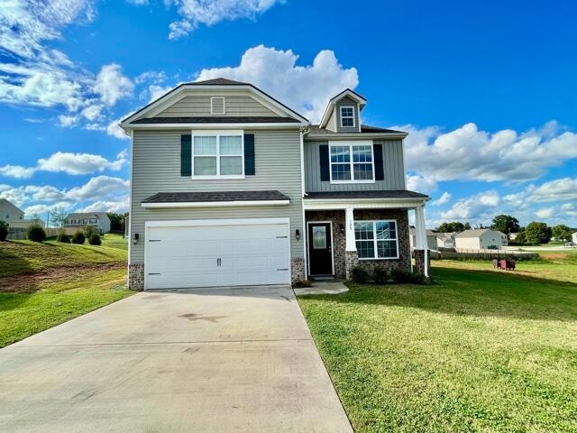 4 Bedrooms in Lenoir City!