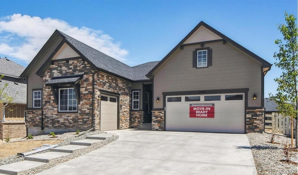 7212 S Waterloo Way, Aurora, CO 80016 - photo 1