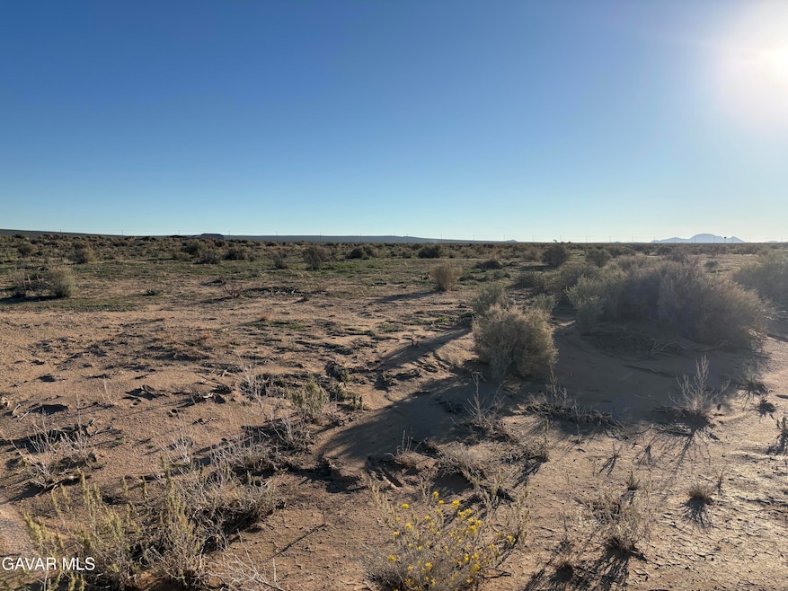 0 Glade unit 25008338, California City, CA 93505 - photo 1