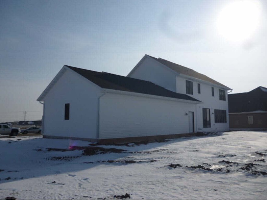 5391 N Amethyst Dr Dr, Appleton, WI 54913 - photo 1