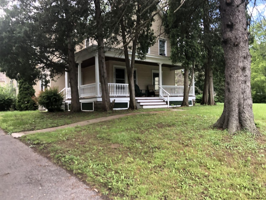 2824 Troy Schenectady Rd, Schenectady, NY 12309 - photo 1