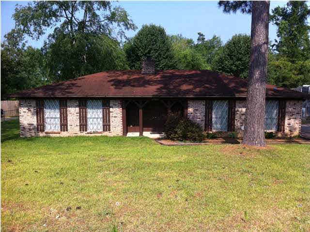Front. Nice ranch style on spacious lot