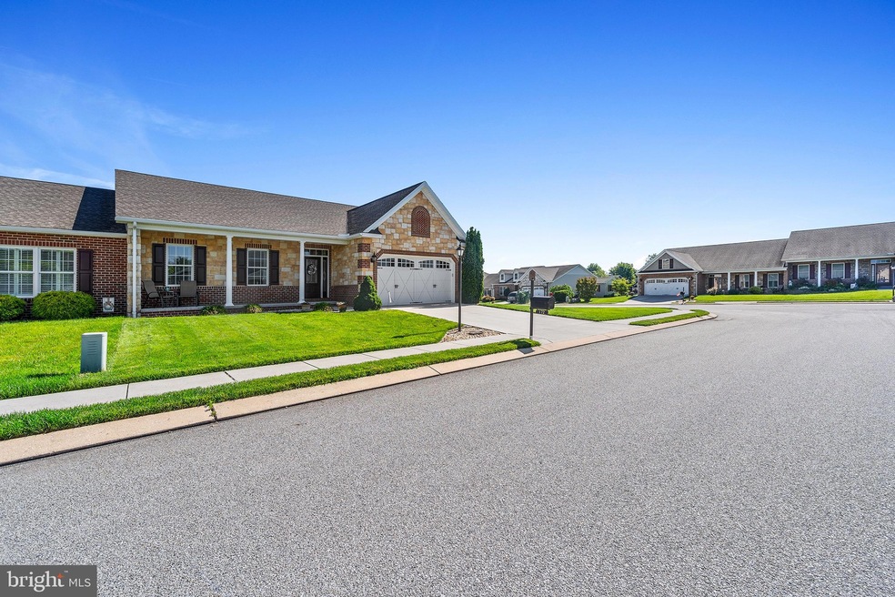 172 Stoners Cir, Littlestown, PA 17340 - photo 1