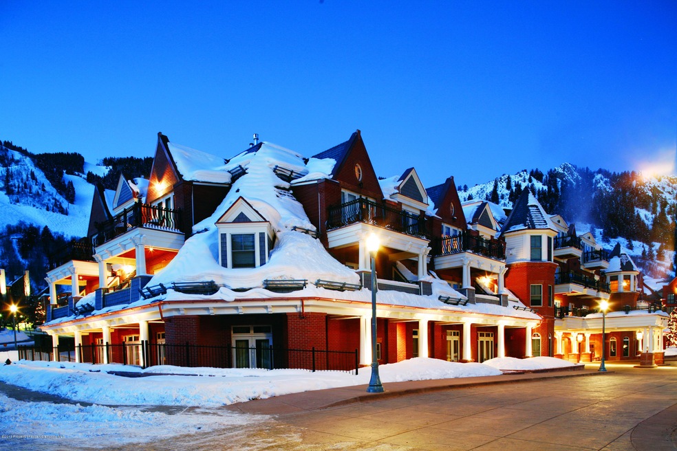 415 E Dean Unit 50 Week 7, Aspen, CO 81611 - photo 1