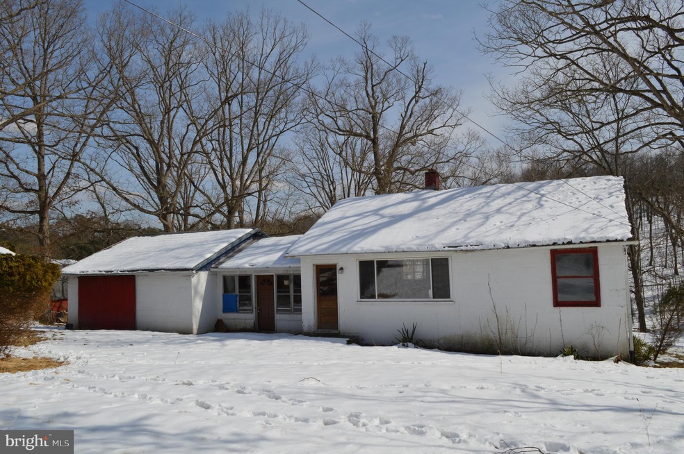 1979 Knobley Rd, Maysville, WV 26833 - photo 1