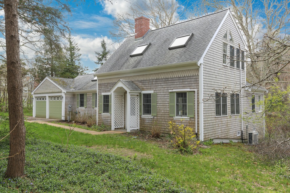 161 River Rd, Marstons Mills, MA 02648 - photo 1