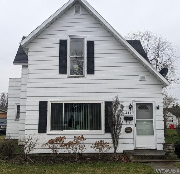 414 W 4th St, Spencerville, OH 45887 - photo 1