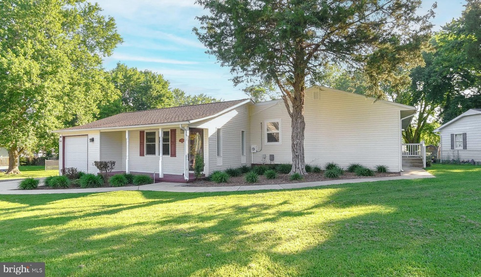 43192 Plainview Dr, Hollywood, MD 20636 - photo 1