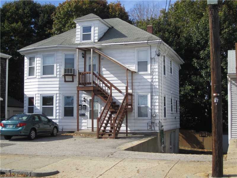 206 Middle St, Pawtucket, RI 02860 - photo 1