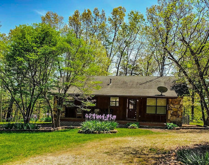 202 Hackamore Drive Theodosia, MO-1