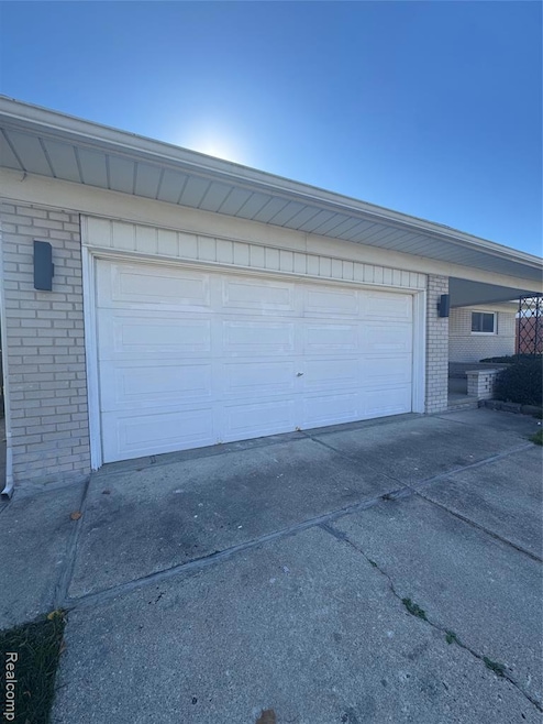 13502 Moceri Cir, Warren, MI 48088 - photo 1