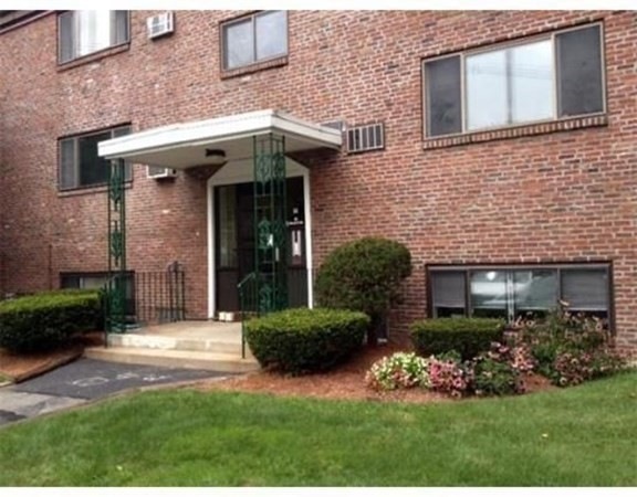 81 Nicholas Rd unit J, Framingham, MA 01701 - photo 1