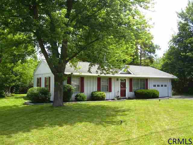 4 Thatcher Dr, Altamont, NY 12009 - photo 1