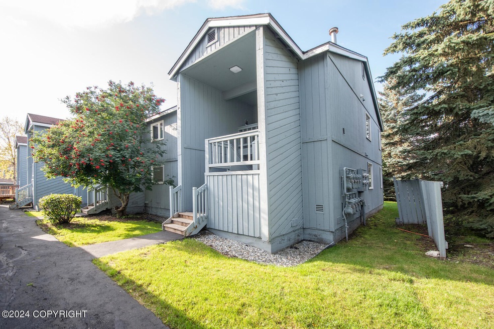 10225 Jamestown Dr unit E408, Anchorage, AK 99507 - photo 1