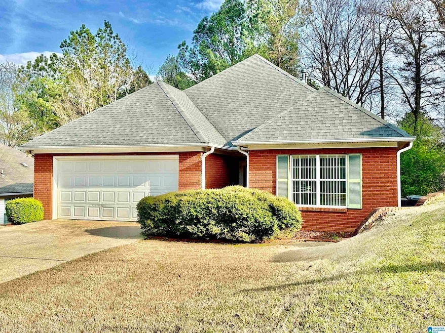 4525 Sagewood Ln, Center Point, AL 35215 - photo 1