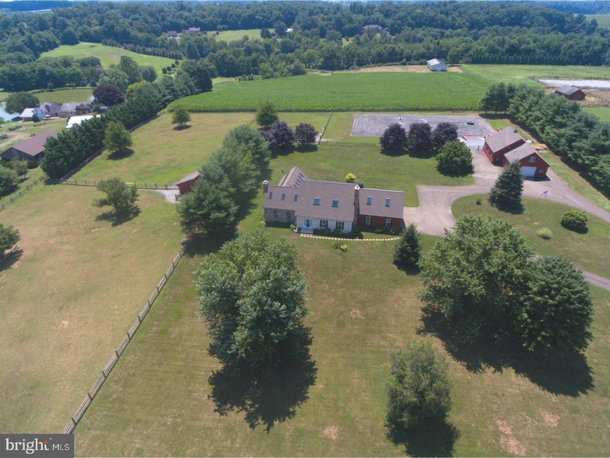 596 Center Hall Rd, Cochranville, PA 19330 - photo 1