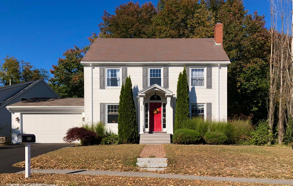 25 Ruby Lane