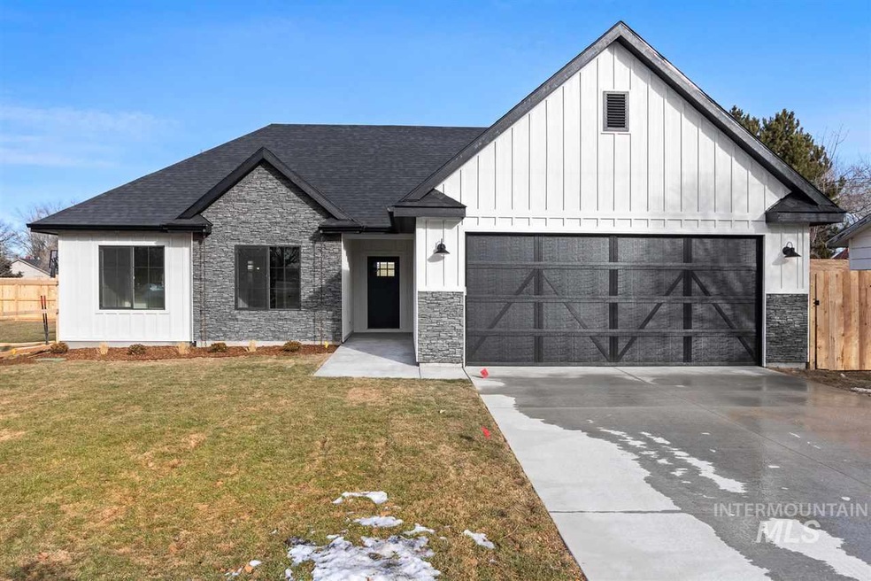 1104 E Clark Ave, Nampa, ID 83686 - photo 1