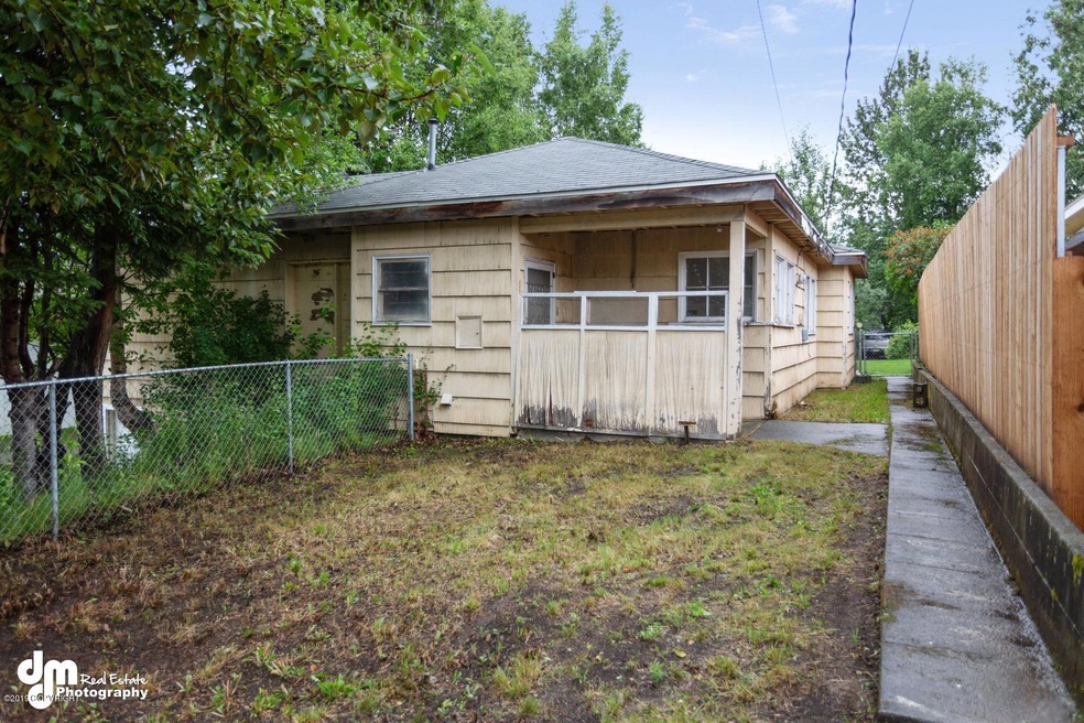 Back Exterior_CG_1336-FULL