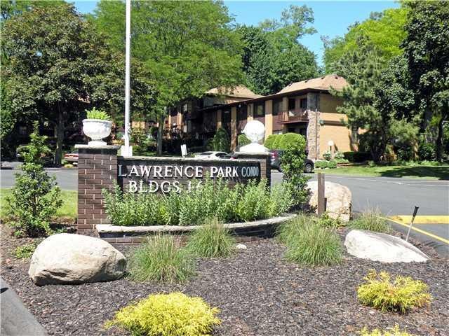 1 W Lawrence Park Dr unit 19, Piermont, NY 10968 - photo 1