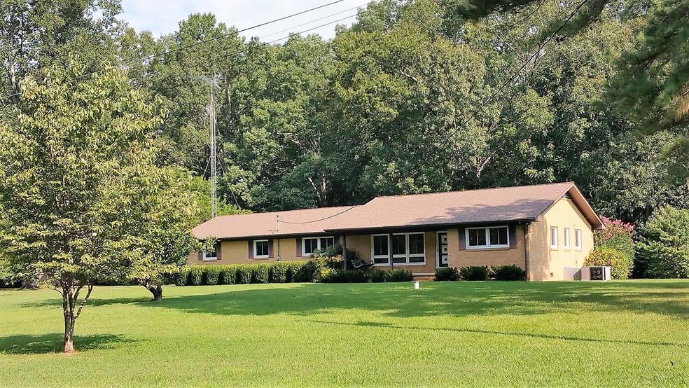 408 Bashaw Creek Rd, Manchester, TN 37355 - photo 1