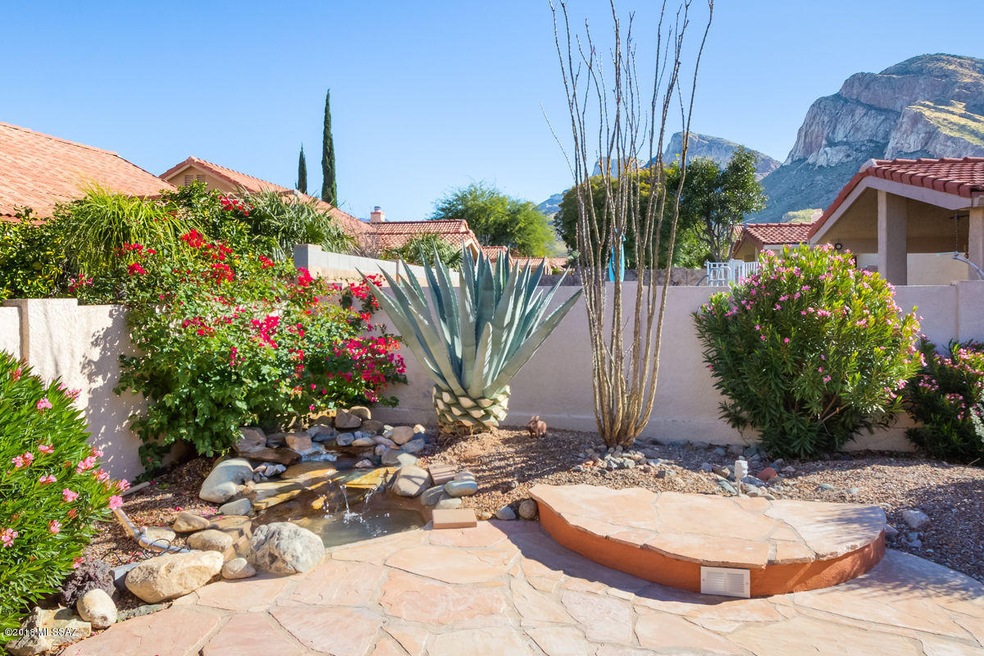 221 E Highcourte Ln, Tucson, AZ 85737 - photo 1