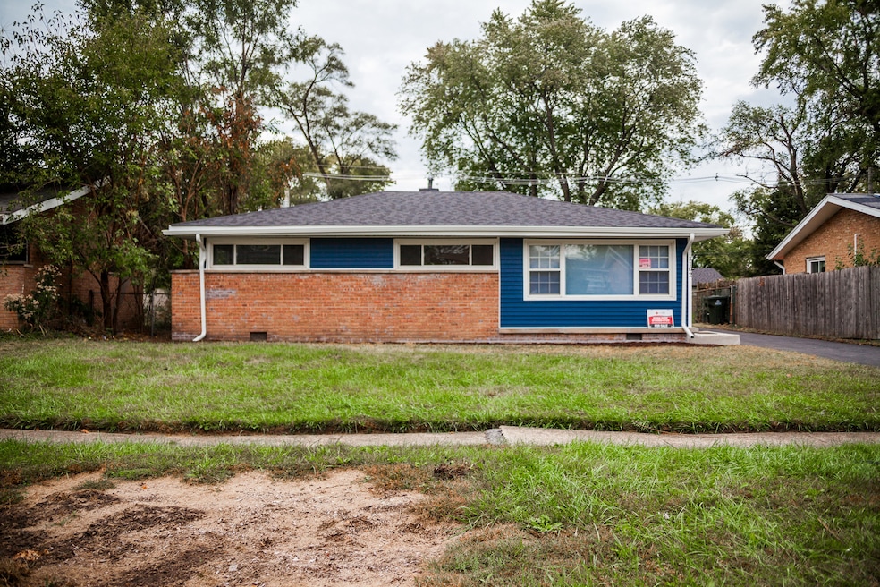 3102 Wilshire Ave, Markham, IL 60428 - photo 1