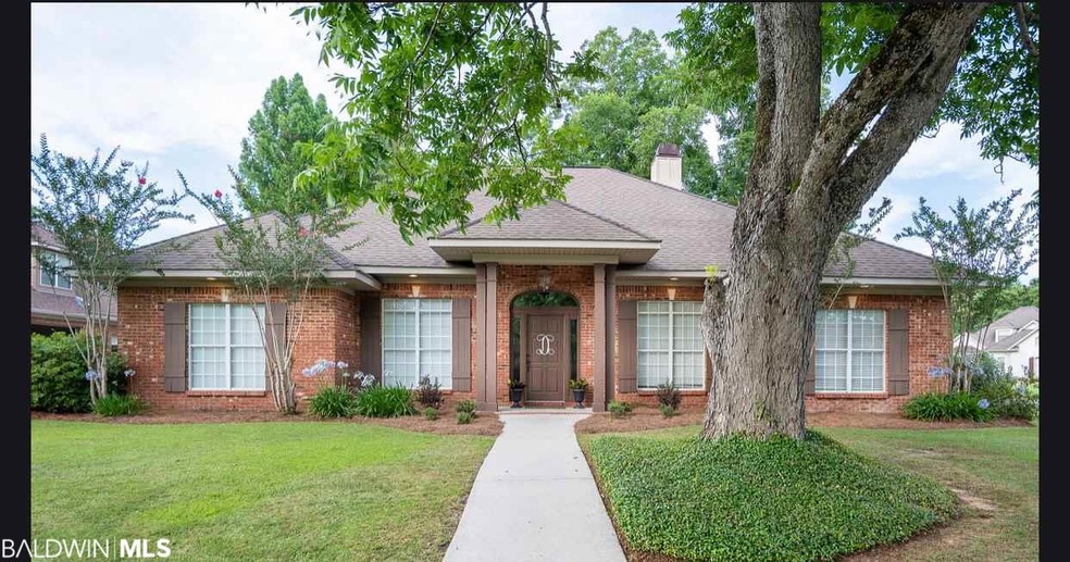 9030 Lake View Dr, Fairhope, AL 36532 - photo 1