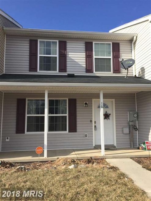 16 Toad Stool Ln, Inwood, WV 25428 - photo 1