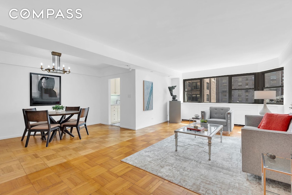 Pending $1,650,000 • Co-Listing Agent