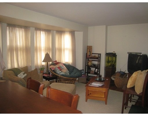 28 Clark St unit 4, Boston, MA 02109 - photo 1