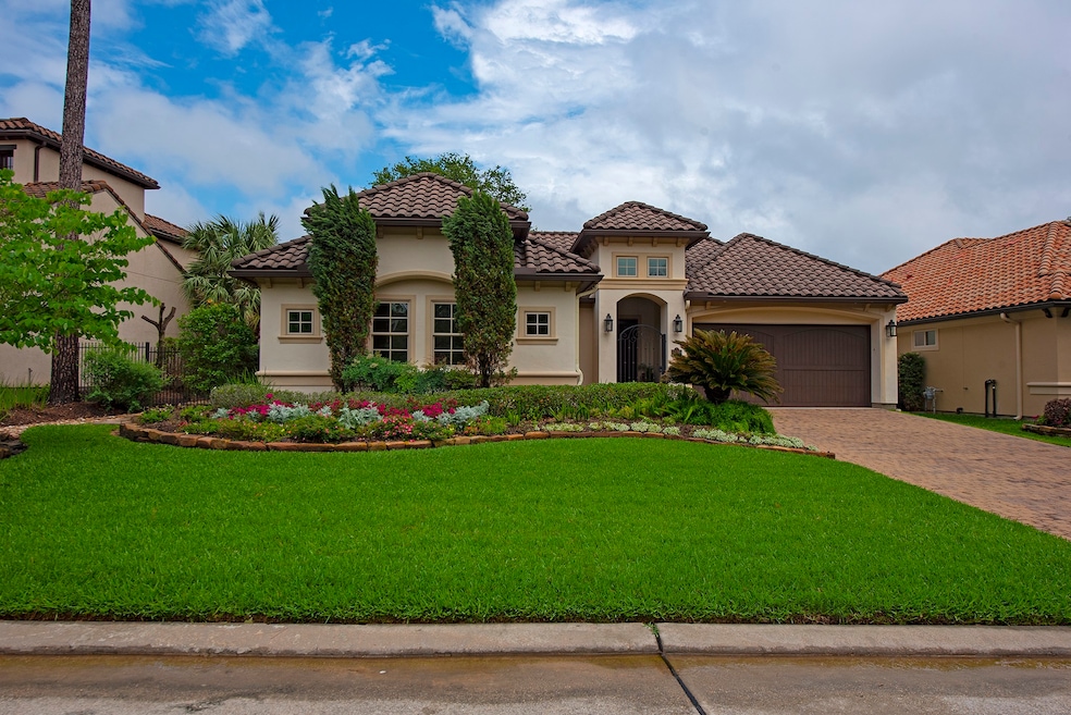 39 Gauntlet Dr, Spring, TX 77382 - photo 1