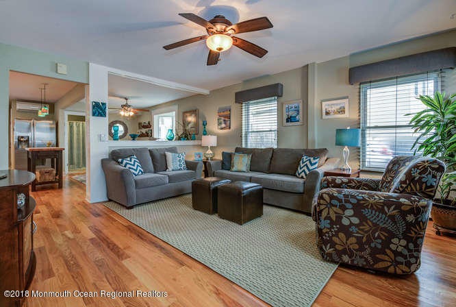 1904 B St Belmar NJ 07719 USA-small-003-