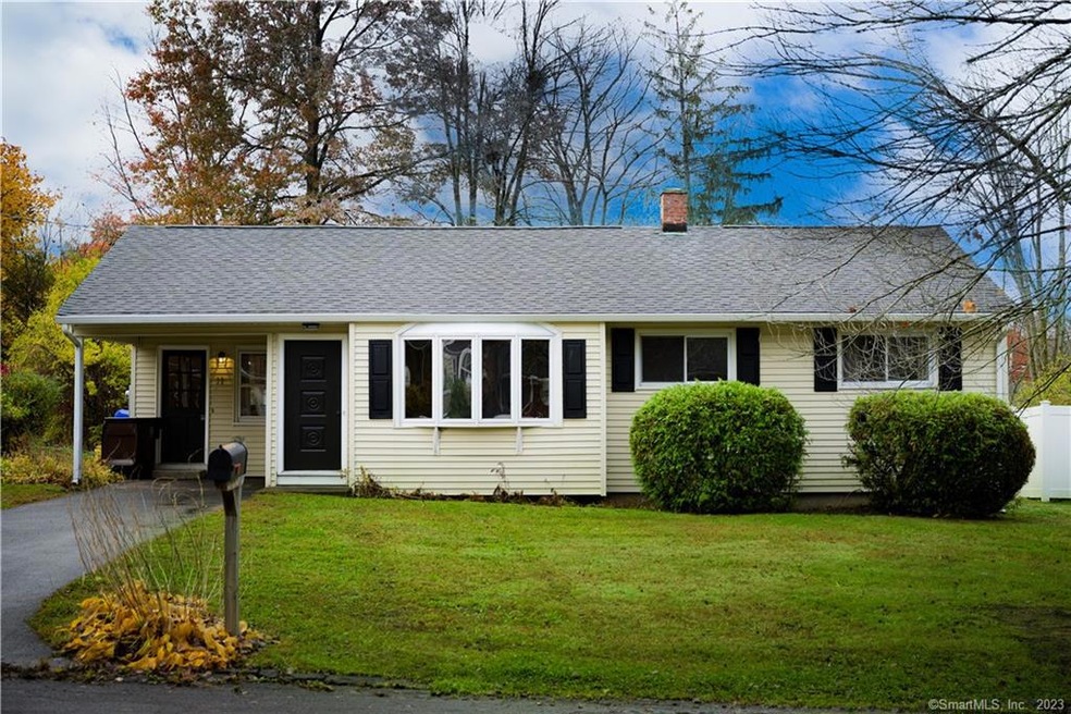 11 Yale Dr, Enfield, CT 06082 - photo 1