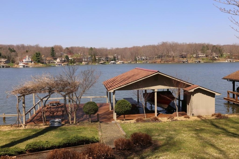 0 Kingsway Cir unit 214019787, Howard Township, OH 43028 - photo 1